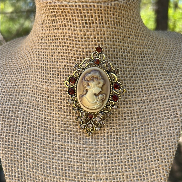 Amber & Pink Rhinestone Cameo Vintage Brooch - Picture 2 of 8